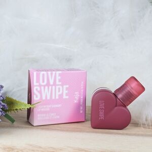 Love Swipe Kaja Lightweight Cushiony Lip Mousse Shade 01 Call Me Lip Color New